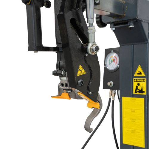 Pneumatischer Montierhebel für Reifenmontiermaschinen