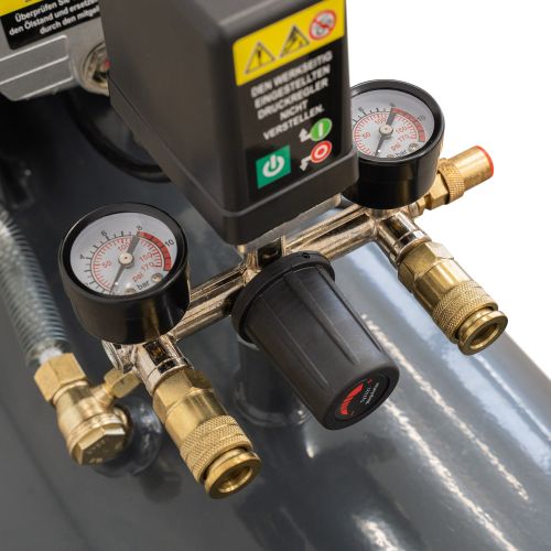 Werkstattkompressor 230 V / 8 bar /100 l Tank