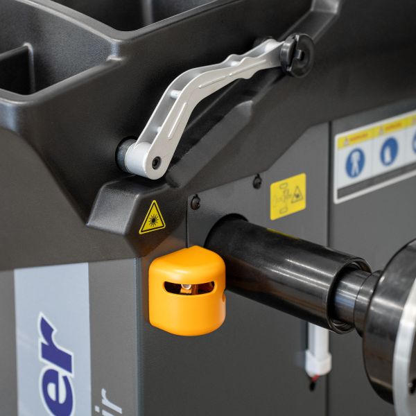 PKW Reifenmontiermaschine 1228 Monster HP und Radwuchtmaschine Präzision-3D Sonar III Air