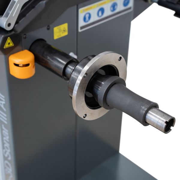 PKW Reifenmontiermaschine 1228 Monster HP und Radwuchtmaschine Präzision-3D Sonar III Air