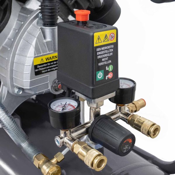 PKW Reifenmontiermaschine 1021 und Radwuchtmaschine "ECO" inkl. Werkstattkompressor 230 V / 10 bar / 50 l Tank